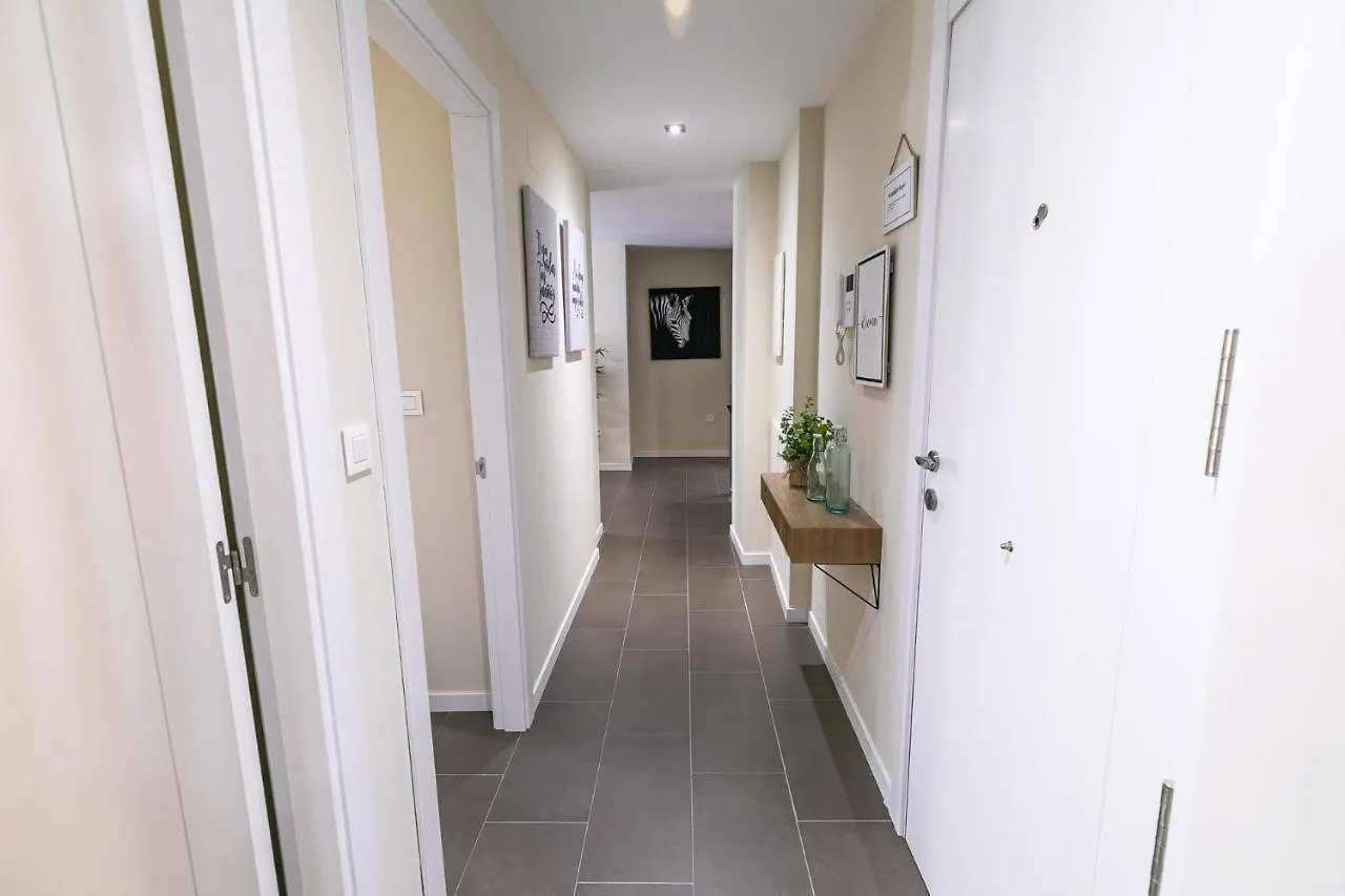 Apartamento Centrico Y Moderno Con Piscina Y Parking Jaén