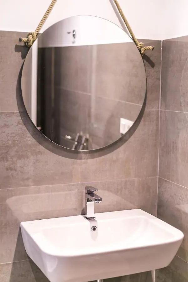 Apartamento Centrico Y Moderno Con Piscina Y Parking Jaén